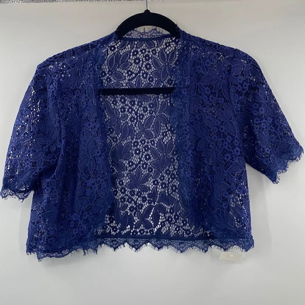 NWT Blue All Lace short open Top size small